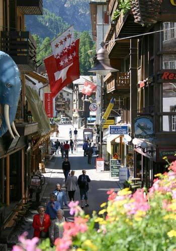 Haus Darioli Hotel Zermatt Exterior photo