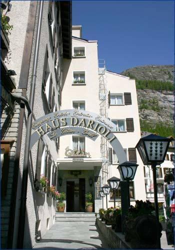 Haus Darioli Hotel Zermatt Exterior photo